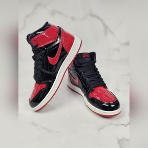 Nike Air Jordan 1 Retro High OG “Bred Patent” Size 5.5Y